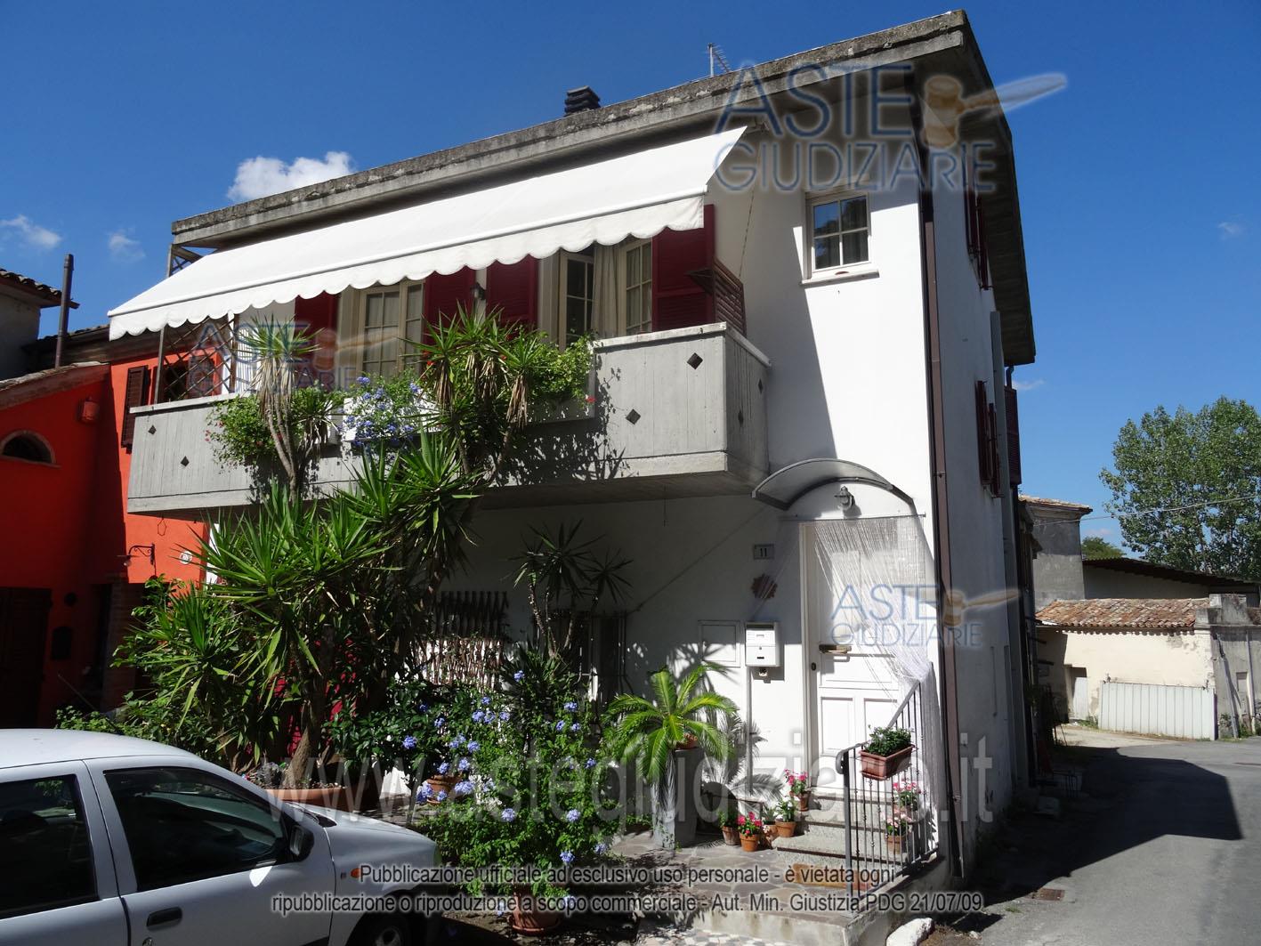 Property Investment Opportunity in Morciano di Romagna: Two Judicial Auction Properties on Via Macello